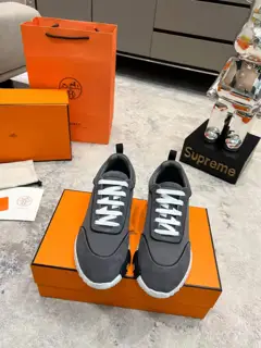 Hermès couple sneakers