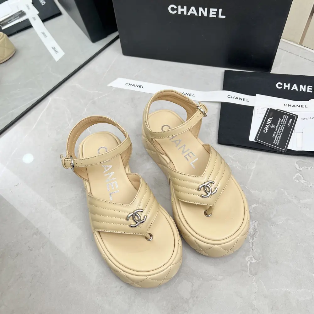 Chanel new flip-flops