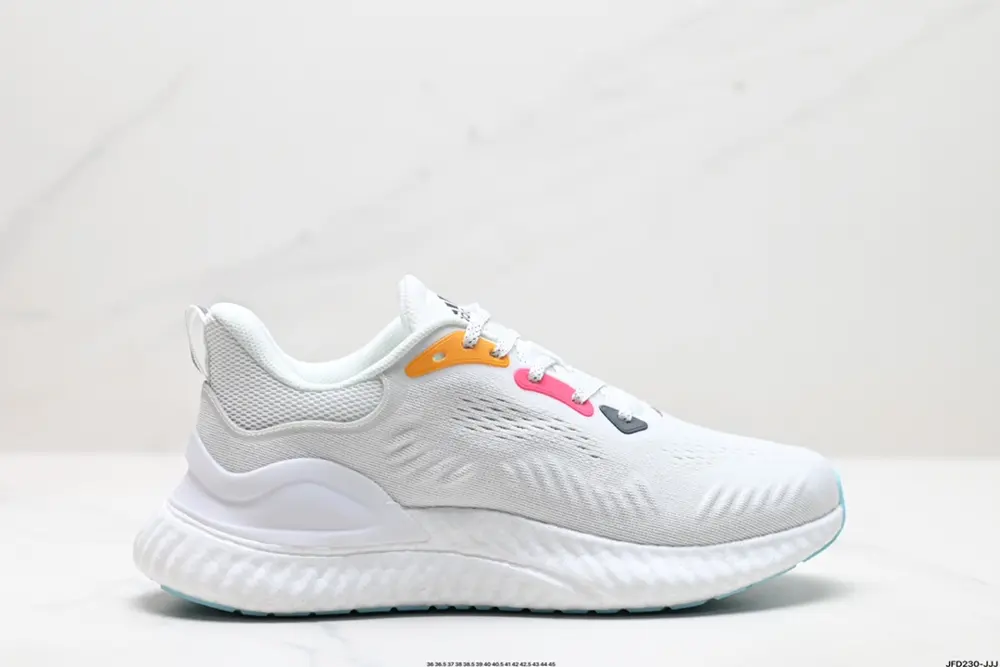 Adidas SWITCH FWD M Alpha Series logo CG4762