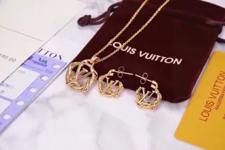 Louis Vuitton Necklace Earrings
