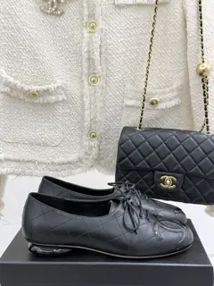 Chanel classic vintage large double C diamond pattern Shoes