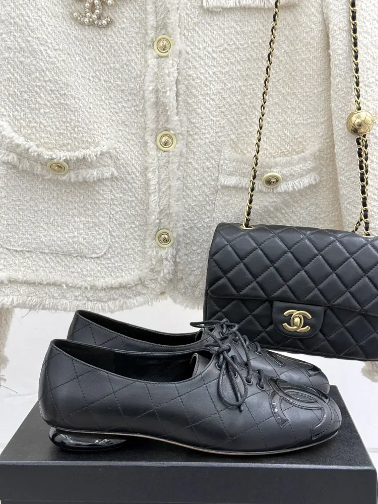 Chanel classic vintage large double C diamond pattern Shoes