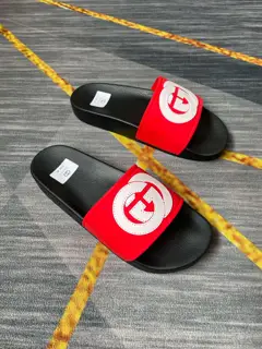 Gucci couple flip flops