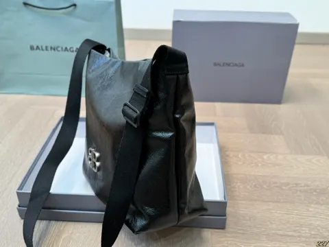 Balenciaga Tote