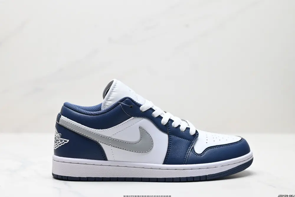 Nike Air Jordan 1 Low Sneakers 553558-141