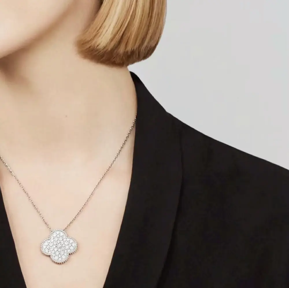 Van Cleef & Arpels 2.5 diamond large four-leaf clover necklace