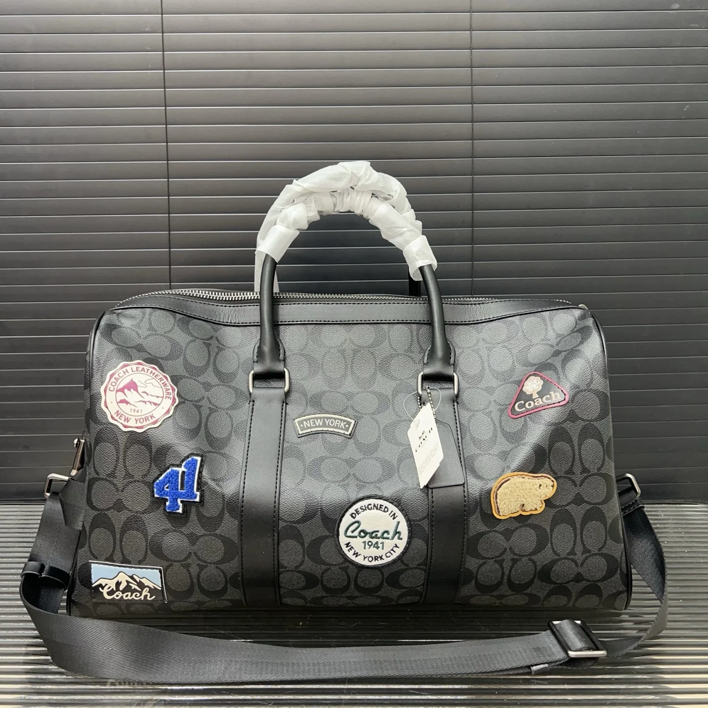 COACH Tote