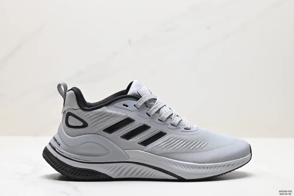 Adidas Alphamagma Alpha new training running shoes. This shoe uses a fabric upper. The toe GV7922