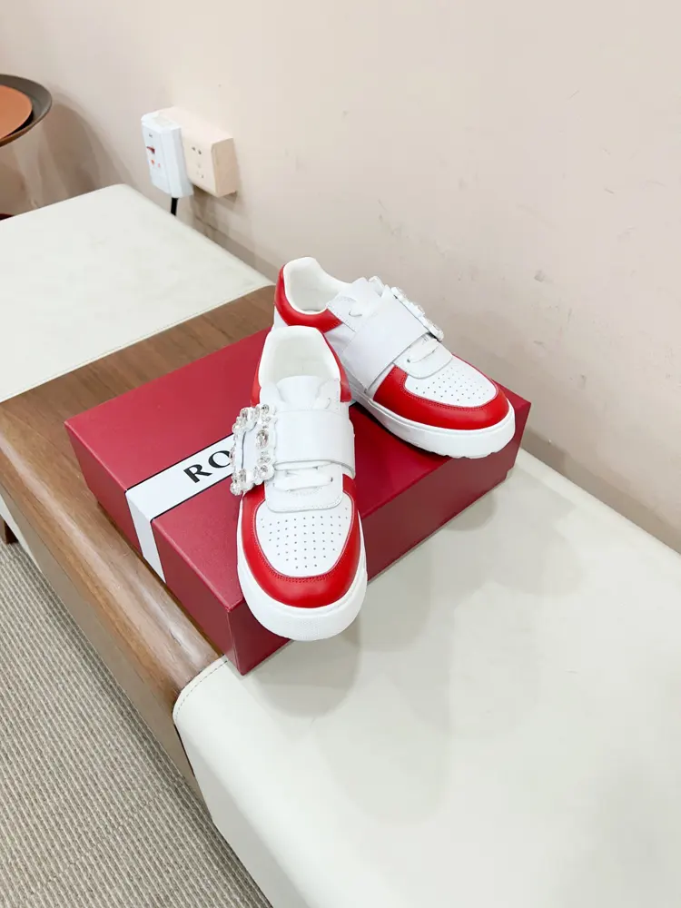 Roger Vivier RV square buckle white shoes