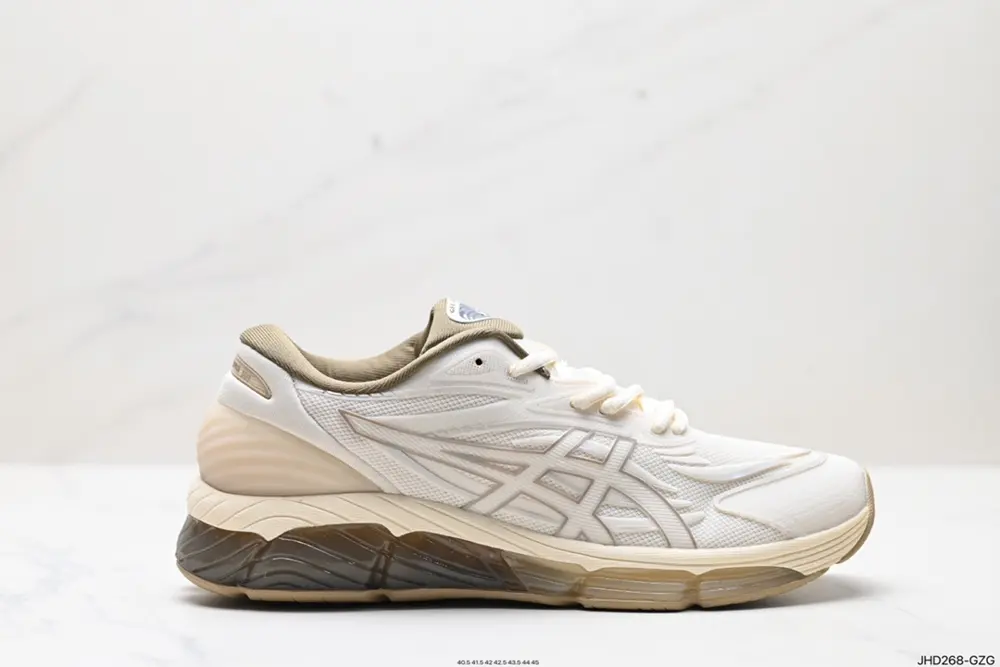 ASICS full-length GEL-Quantum 360 silicone cushioning midsole with breathable mesh and 1203A305-003
