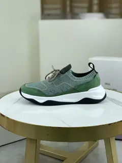 Berluti casual sneakers This model is more exquisite and fashionable with flying woven