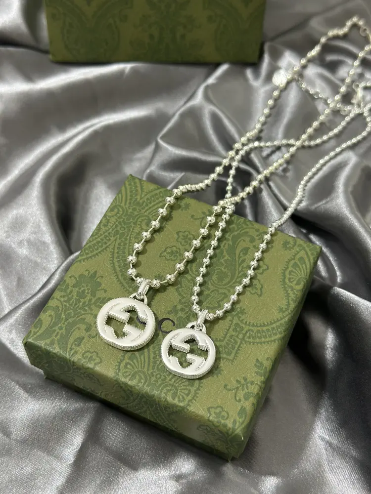 Gucci necklace