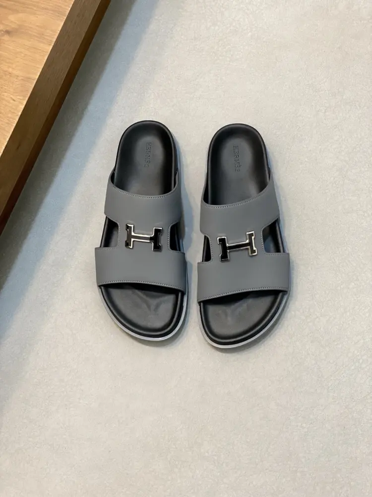 Hermès slippers