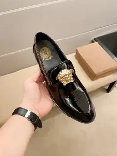 Versace The upper