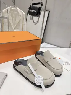 Hermes Muller half-slip closed-toe Birkenstock slippers. The fat head is ugly and cute. You