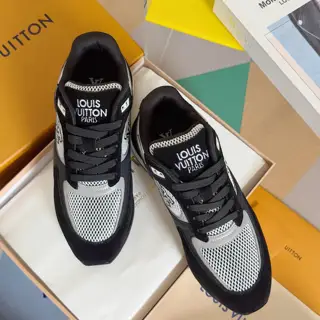 Louis Vuitton Casual Sneakers