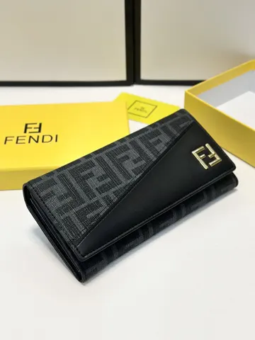 Fendi Wallet