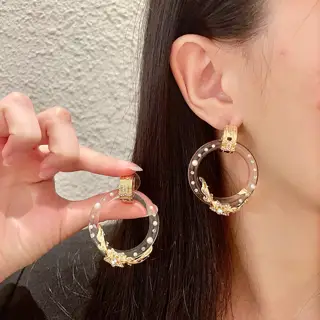 Chanel second-hand earrings