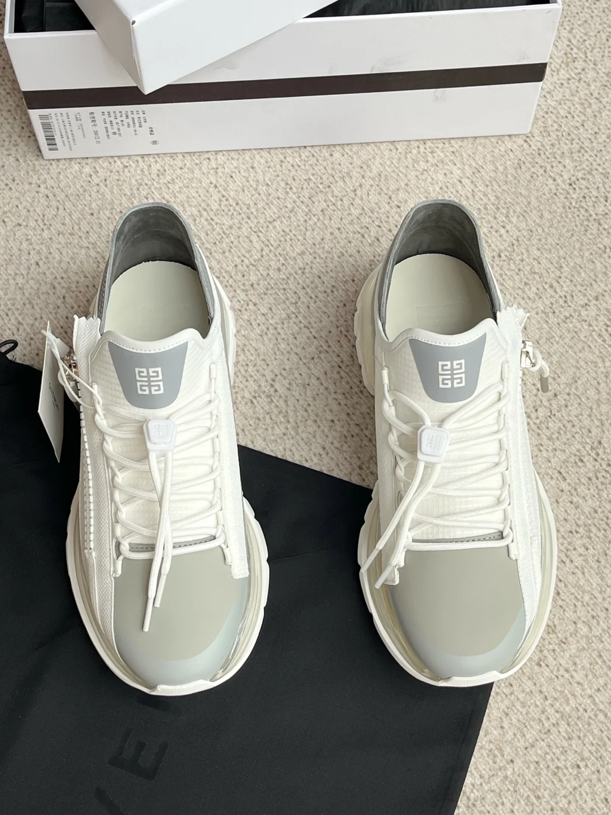 Givenchy Spectre lace-up low-top casual sports air cushion men’s shoes are on sale on the