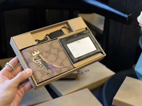 COACH Card Holder