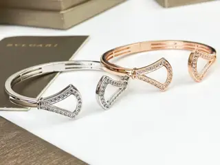 Bvlgari Divas’Dream series hollow fan-shaped bracelet ~ spring opening design new Bulgari