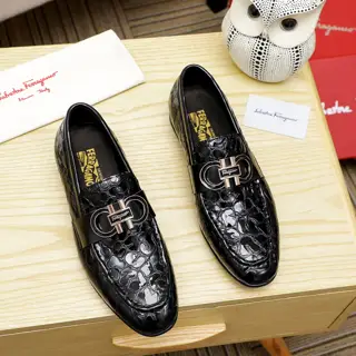 Salvatore Ferragamo new men’s casual slip-on shoes Official website original 1:1 mold