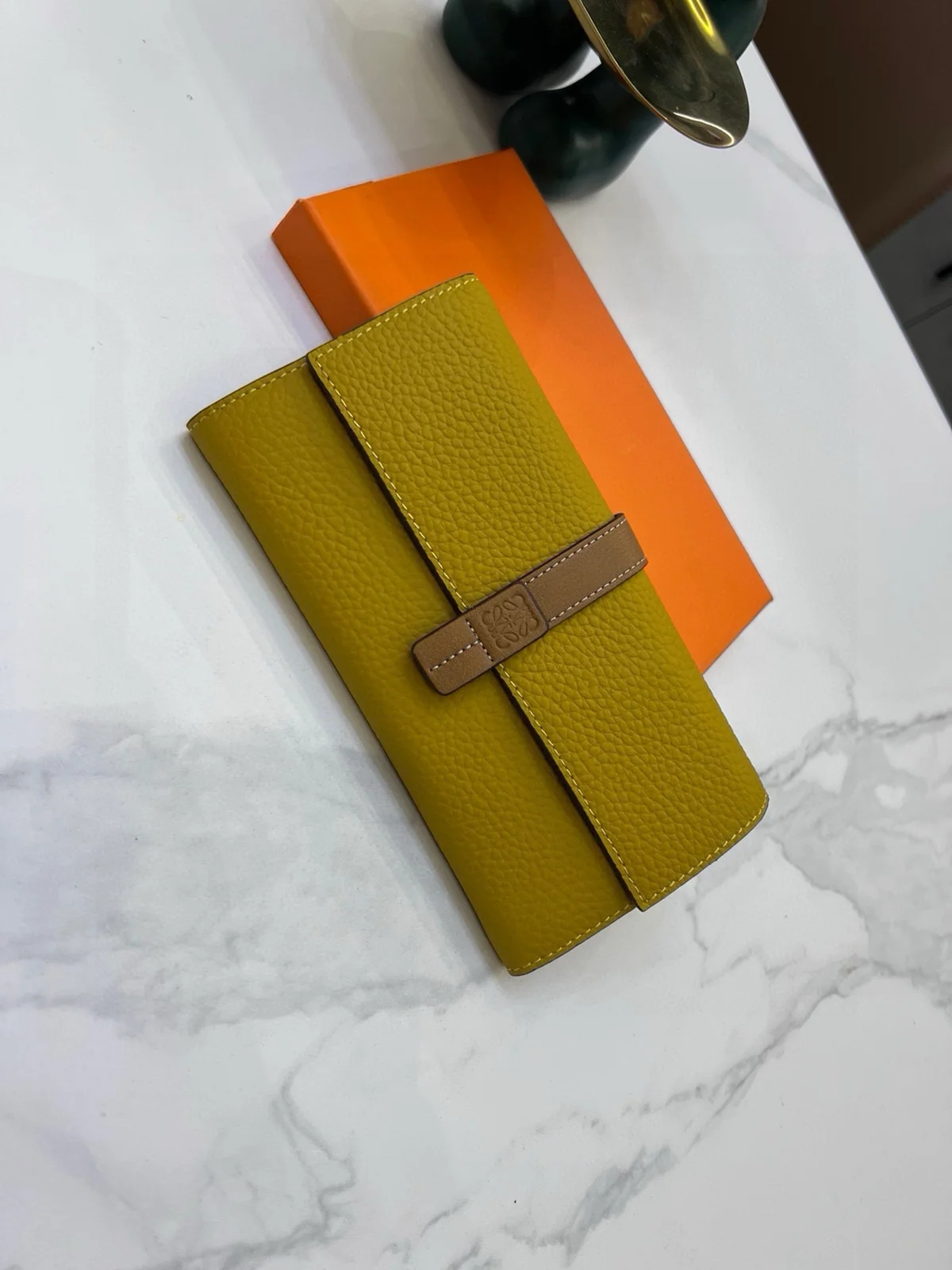 Loewe Wallet