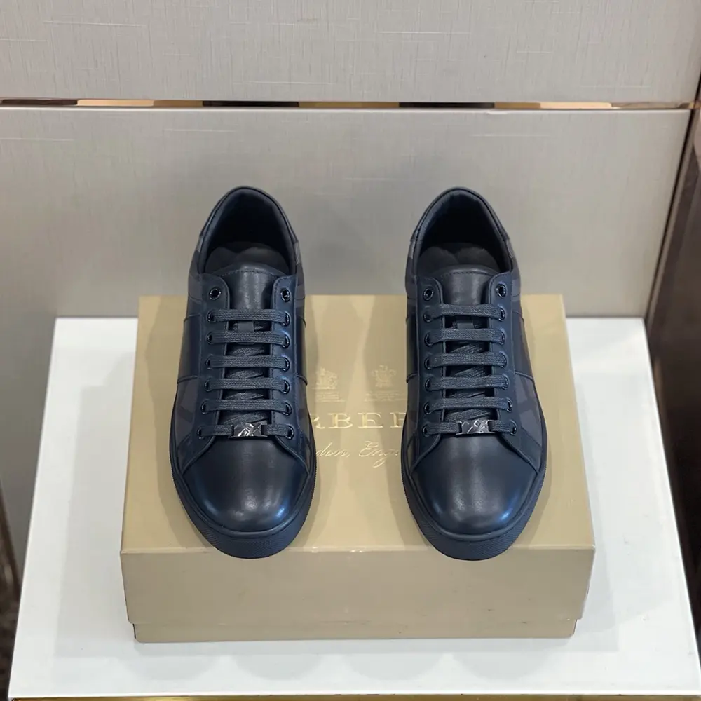 BURBERRY Men’s Casual Shoes