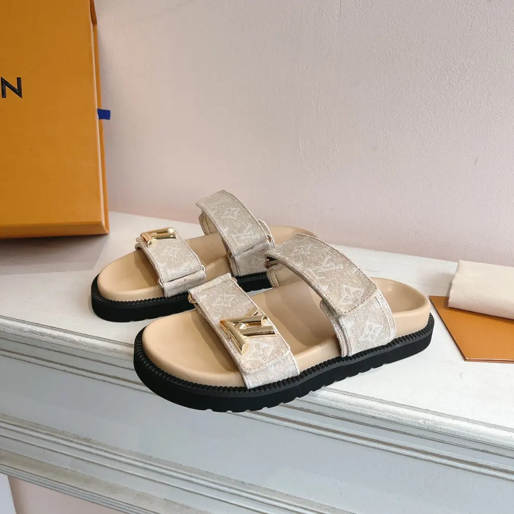 Louis Vuitton Boat Tow Series