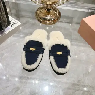 Miu Miu Miu Loafers 2024 Autumn and Winter New Style Gold Coin Lazy Furry Slippers Details
