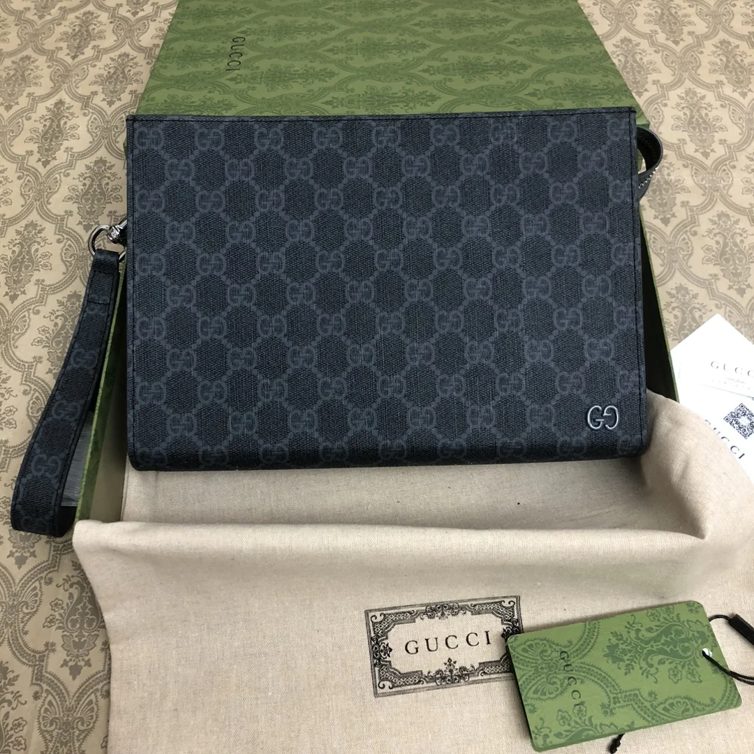 Gucci Clutch