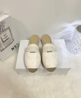 Dior flower embroidery fishing slippers