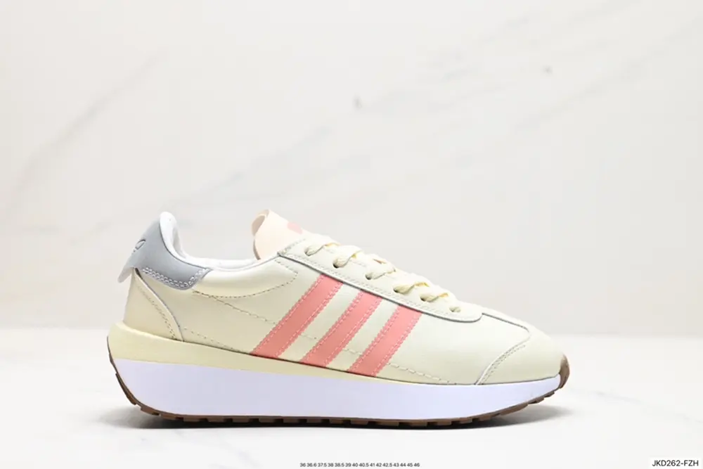 Adidas Xlg thick rubber sole ID4710