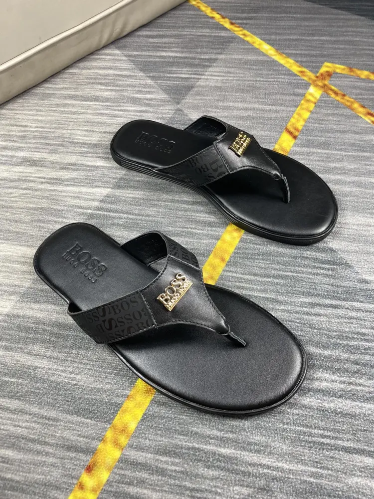 BOSS men’s casual slippers