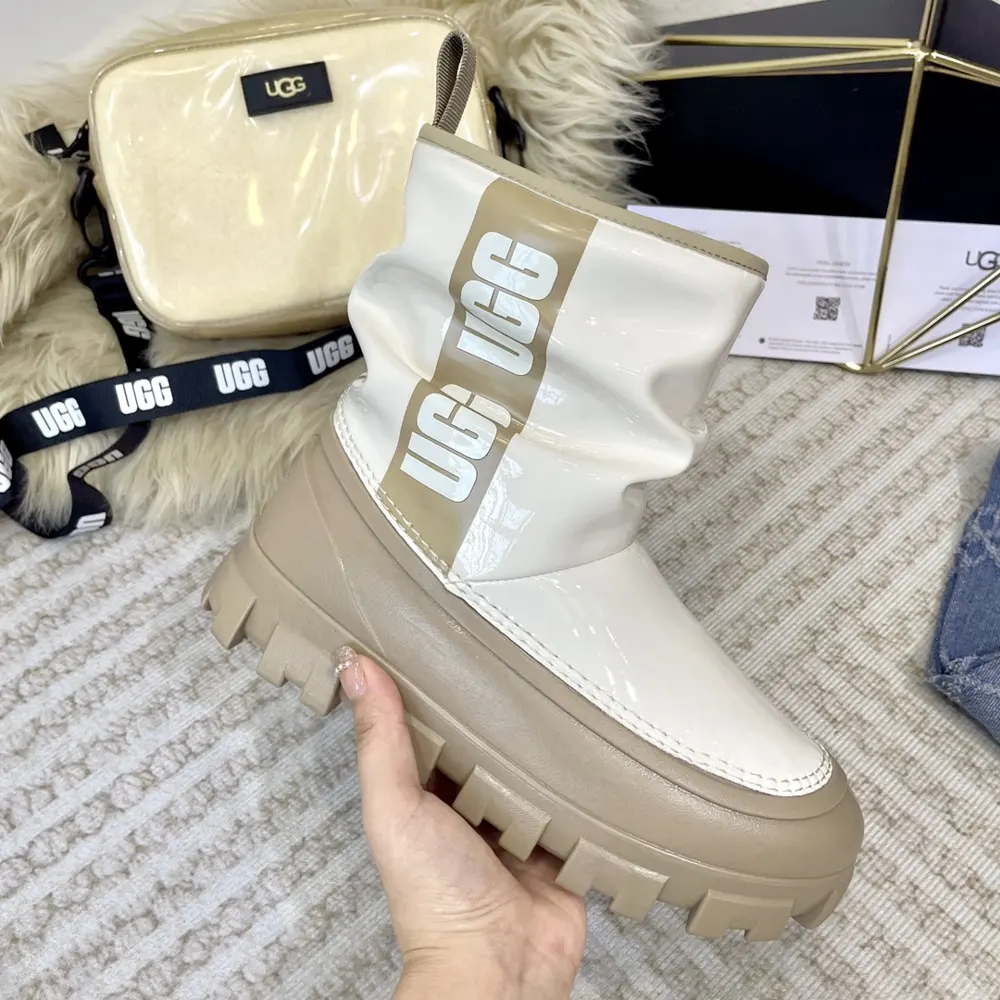 UGG Dopamine Snow Boots Furry Shoes