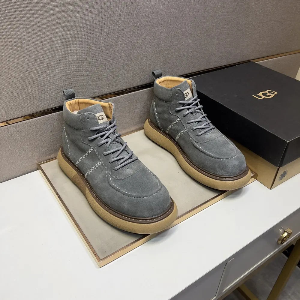 UGG men’s casual snow boots
