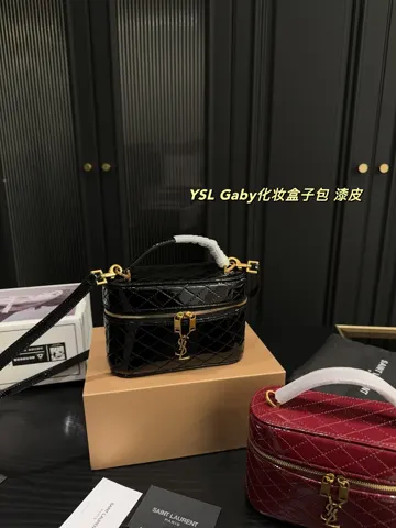 Yves Saint Laurent Bag