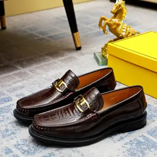 FENDI loafers Men’s formal leather shoes Classic series not to be missed The