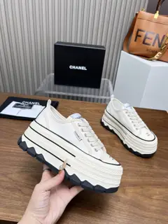 Chanel Biscuit Shoes Casual Sneakers