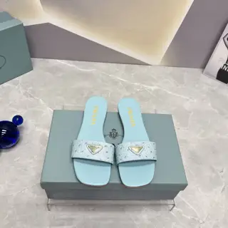 Prada’s latest hot-selling sandal series