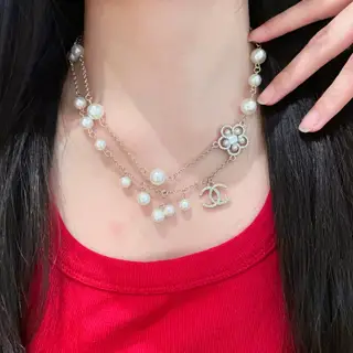 Chanel vintage necklace